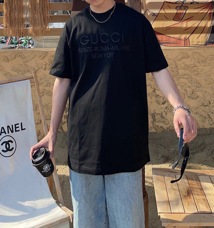 T-shirt Gucci avec villes brodées