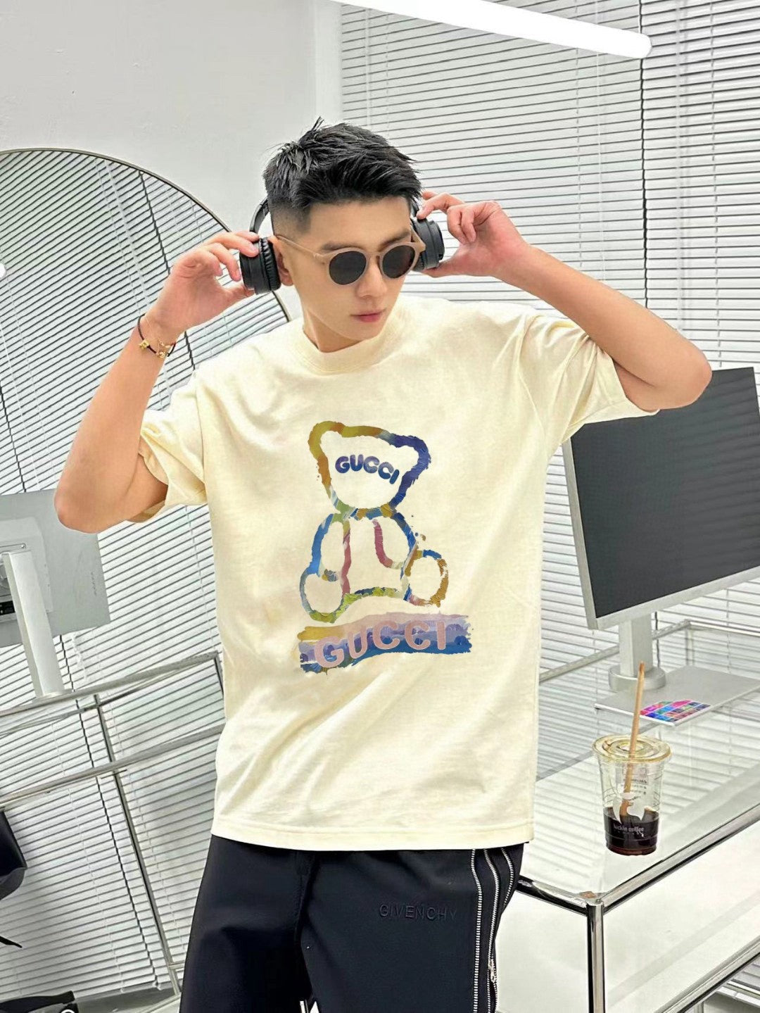 T-shirt graphique Gucci ours en peluche