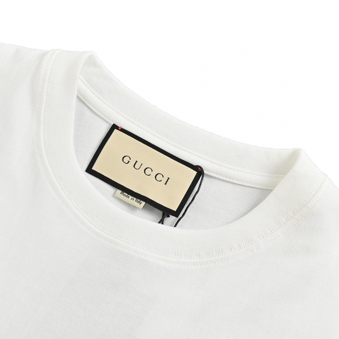 T-shirt blanc Gucci avec logo audacieux