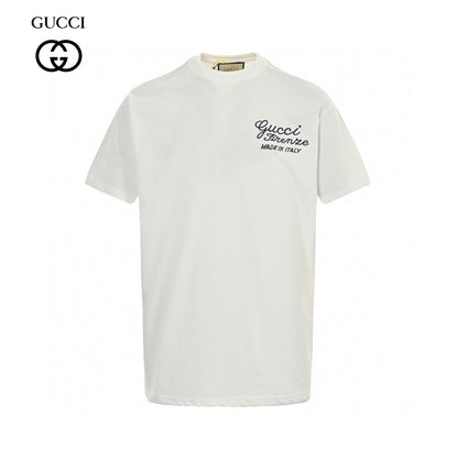 T-shirt blanc Gucci avec logo en écriture cursive