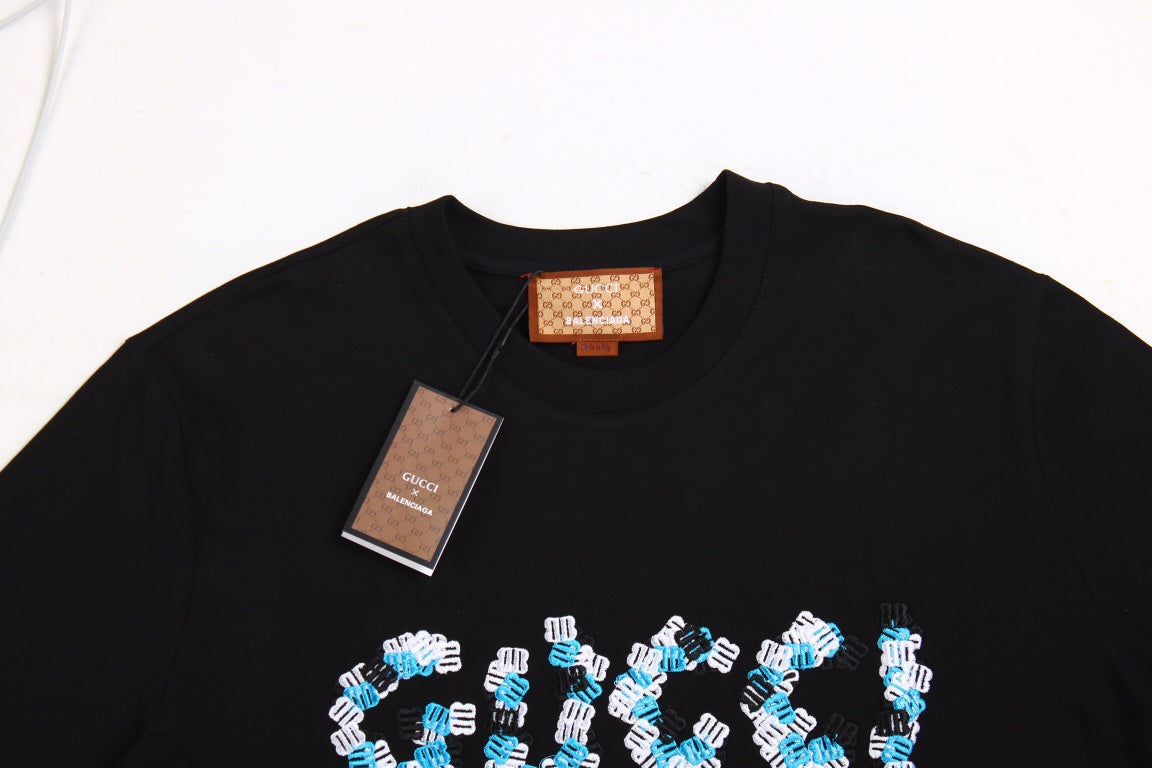 T-shirt noir GUCCI x BALENCIAGA à logo fleuri