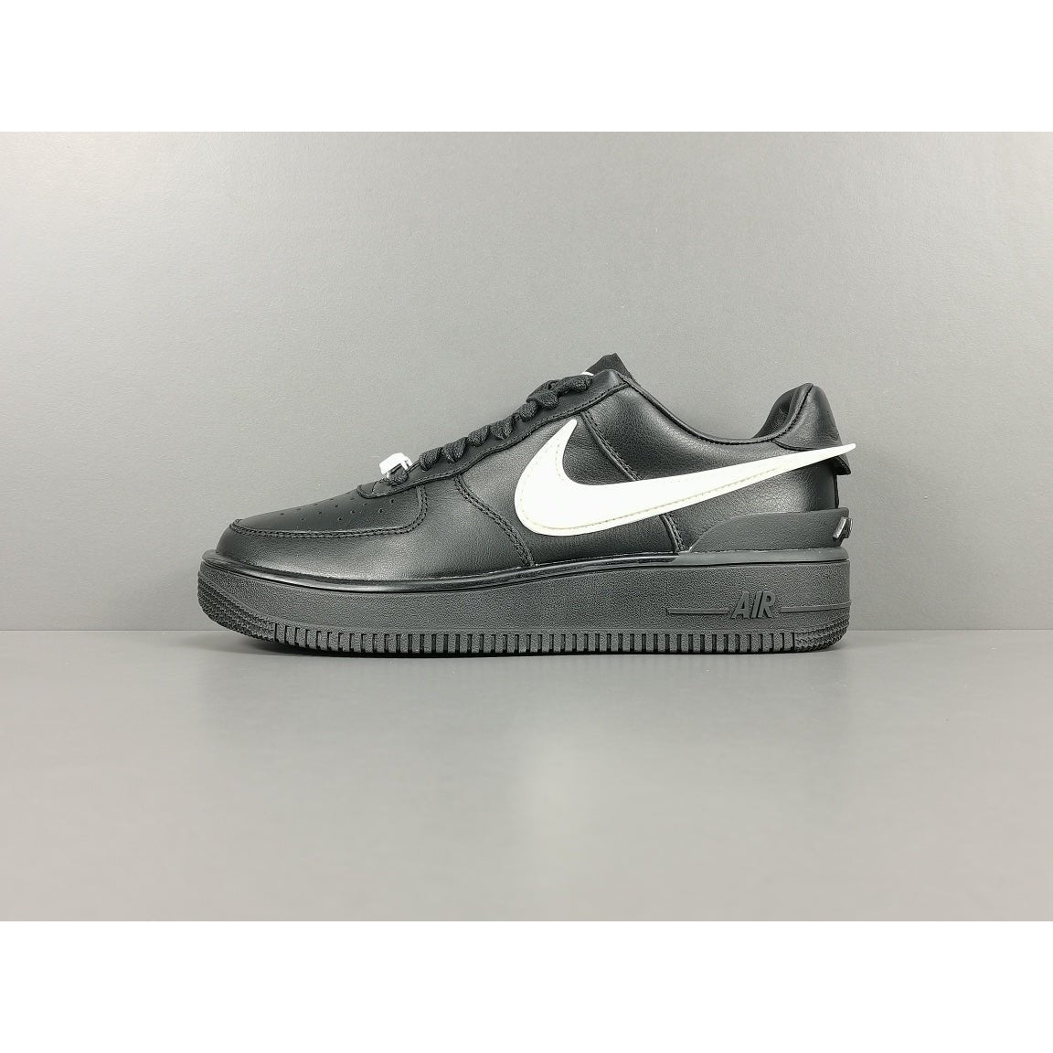 AIR FORCE 1 x AMBUSH NOIR