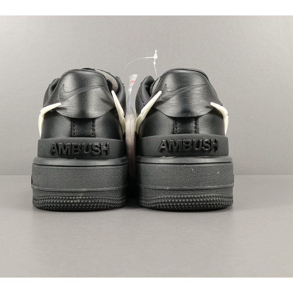 AIR FORCE 1 x AMBUSH NOIR