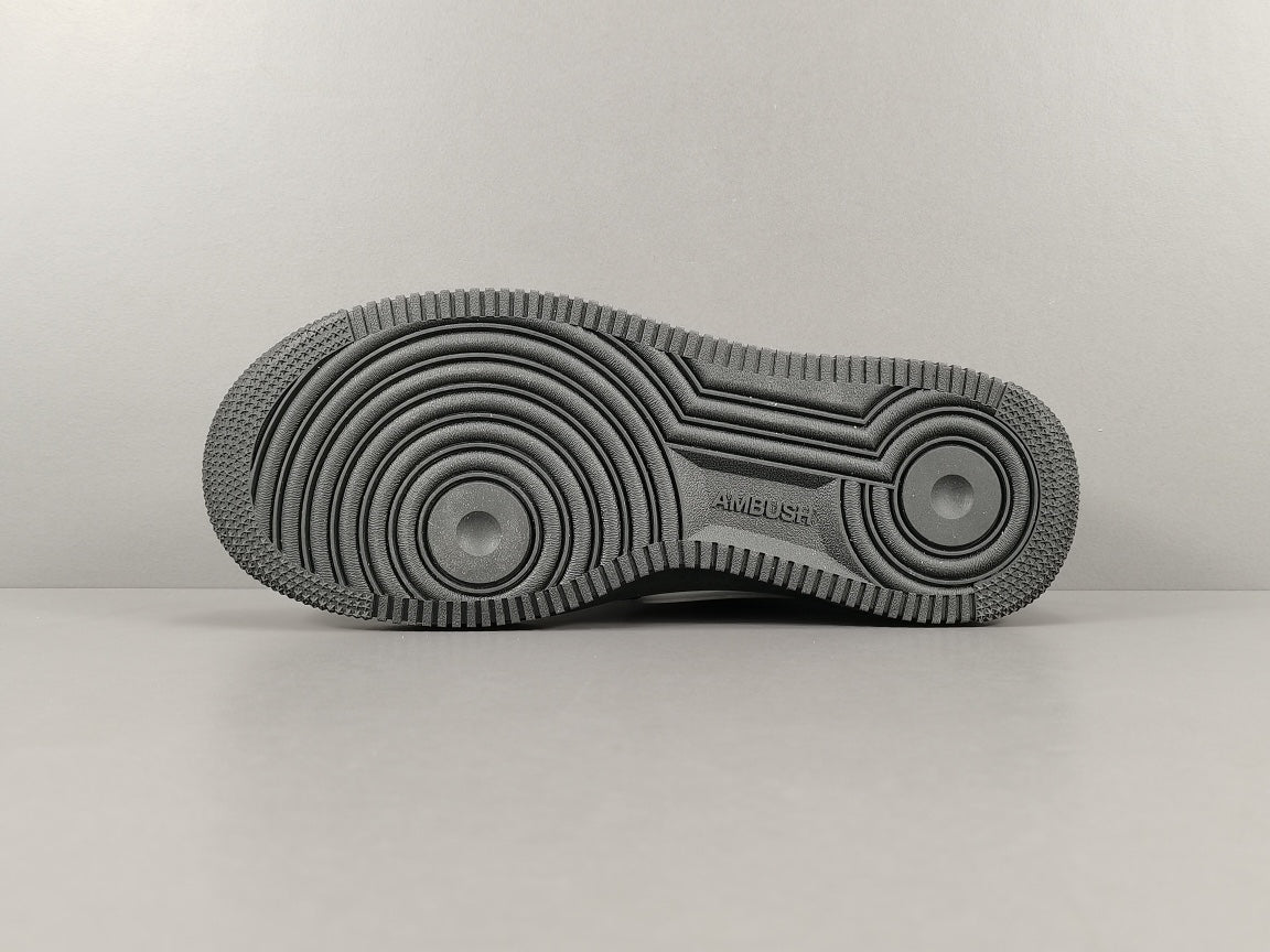 AIR FORCE 1 x AMBUSH NOIR