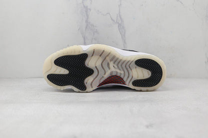 AIR JORDAN 11 RETRO LOW 72-10 NOIR/ROUGE GYM/BLANC/VOILE