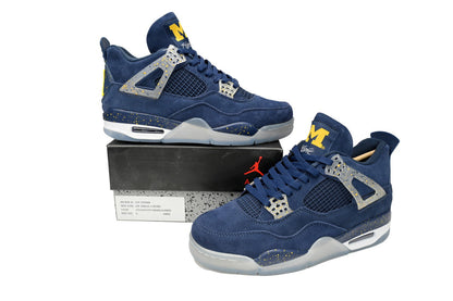 Air Jordan 4 Retro Université du Michigan