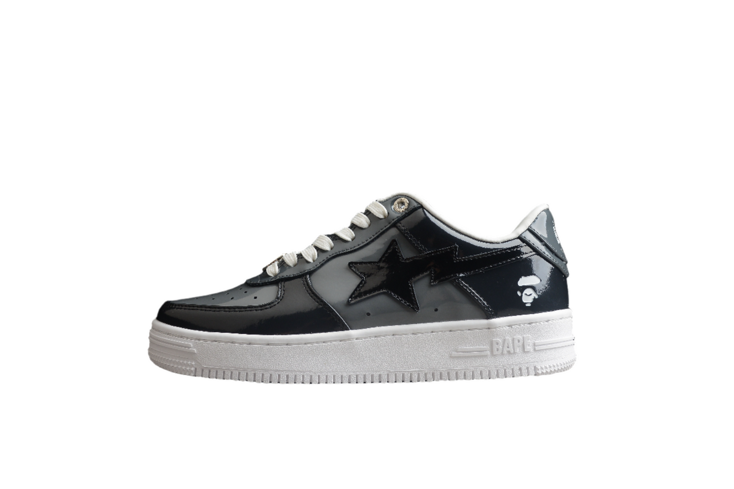 Baskets basses BAPE STA en cuir verni noir