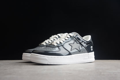 Baskets basses BAPE STA en cuir verni noir