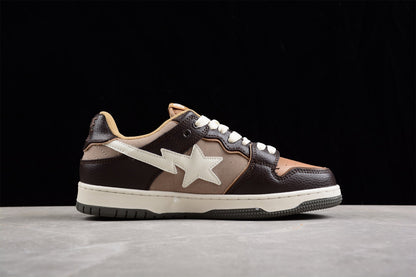 Baskets basses BAPE STA marron et beige