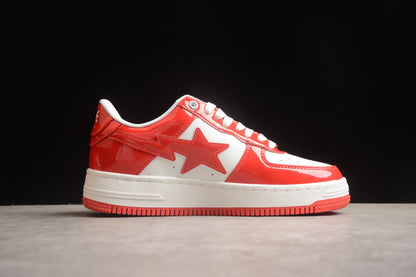 Baskets basses BAPE STA rouges et blanches
