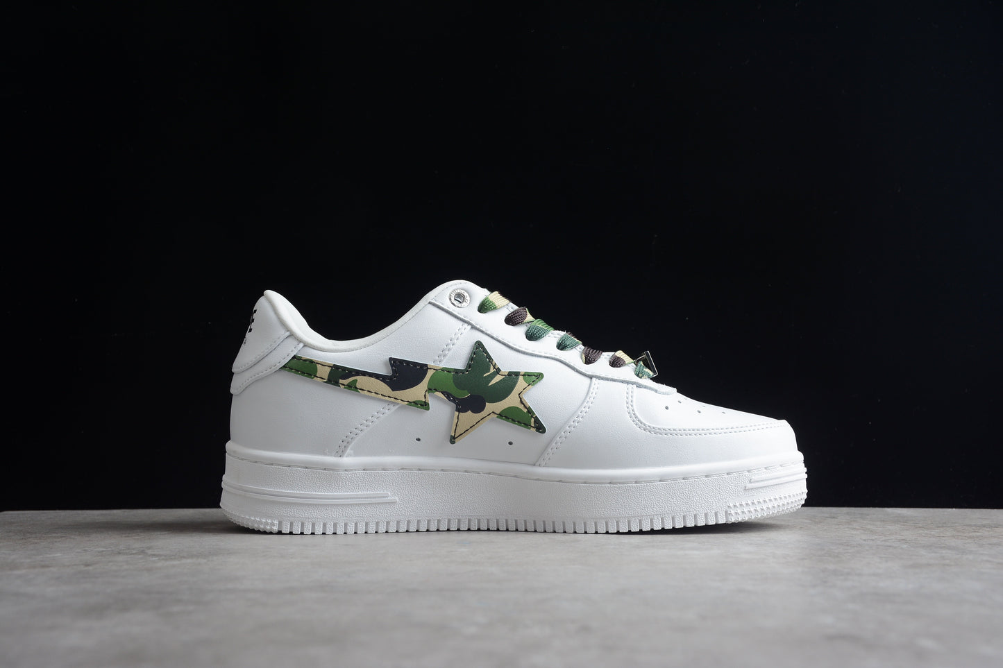 Baskets BAPE STA White Camo Edition