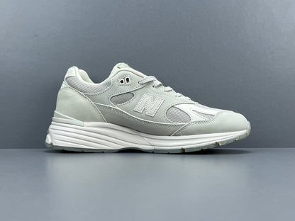 STONE ISLAND x 991v2 FABRIQUÉ EN ANGLETERRE GHOST PACK BEIGE