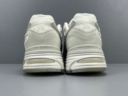 STONE ISLAND x 991v2 FABRIQUÉ EN ANGLETERRE GHOST PACK BEIGE