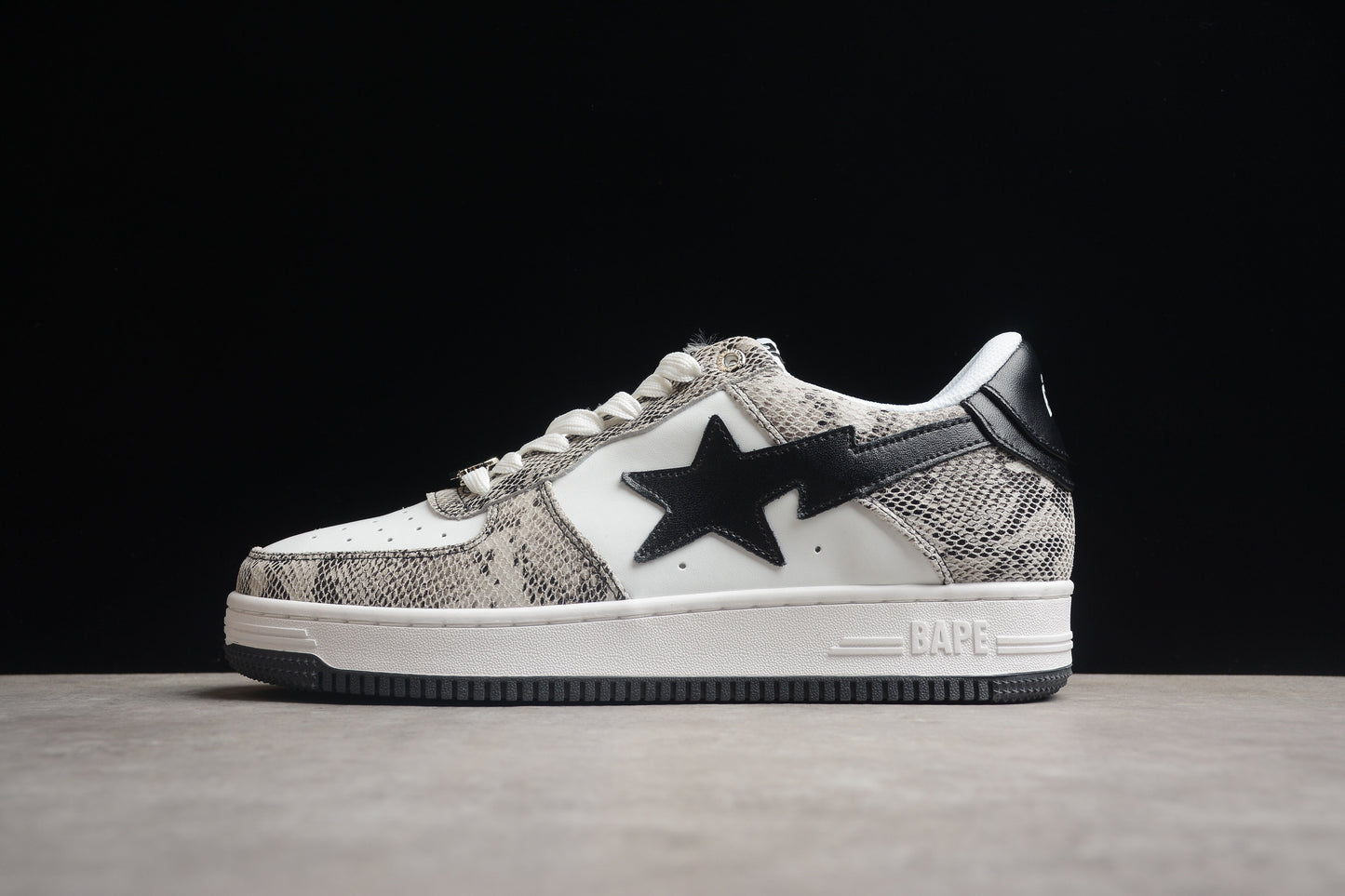 Baskets basses BAPE STA à motif peau de serpent