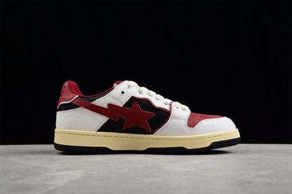 Baskets basses BAPE STA rouges, blanches et noires