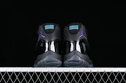 AIR JORDAN 11 RETRO NOIR/BLEU GAMMA-MAÏS UNIVERSITAIRE
