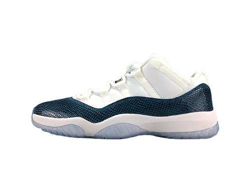 AIR JORDAN 11 RETRO LOW LE SNAKESKIN BLANC/NOIR-MARINE