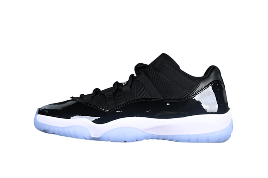 AIR JORDAN 11 RETRO LOW SPACE JAM NOIR