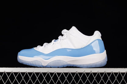 AIR JORDAN 11 RETRO LOW UNC BLANC/BLANC/BLEU UNIVERSITÉ