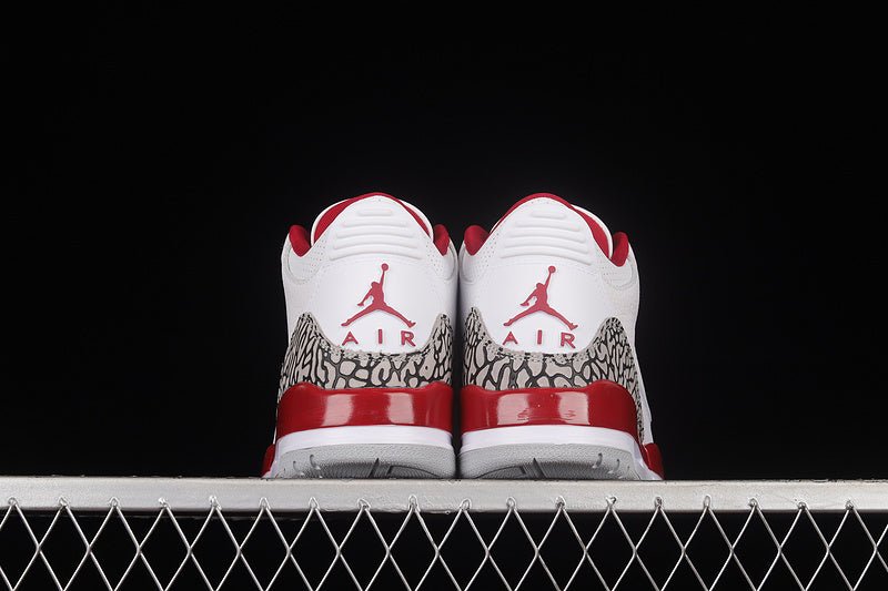 AIR JORDAN 3 RETRO BLANC/CURRY CLAIR/ROUGE CARDINAL/GRIS CIMENT
