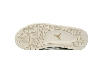 Air Jordan 4 WMNS "Voile"