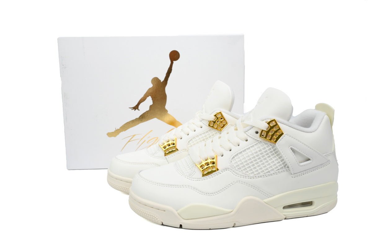 Air Jordan 4 WMNS "Voile"