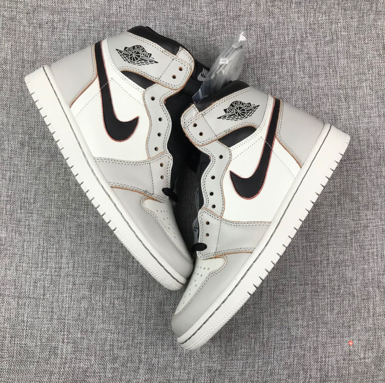 JORDAN 1 RETRO HIGH OG DEFIANT x SB NYC À PARIS 