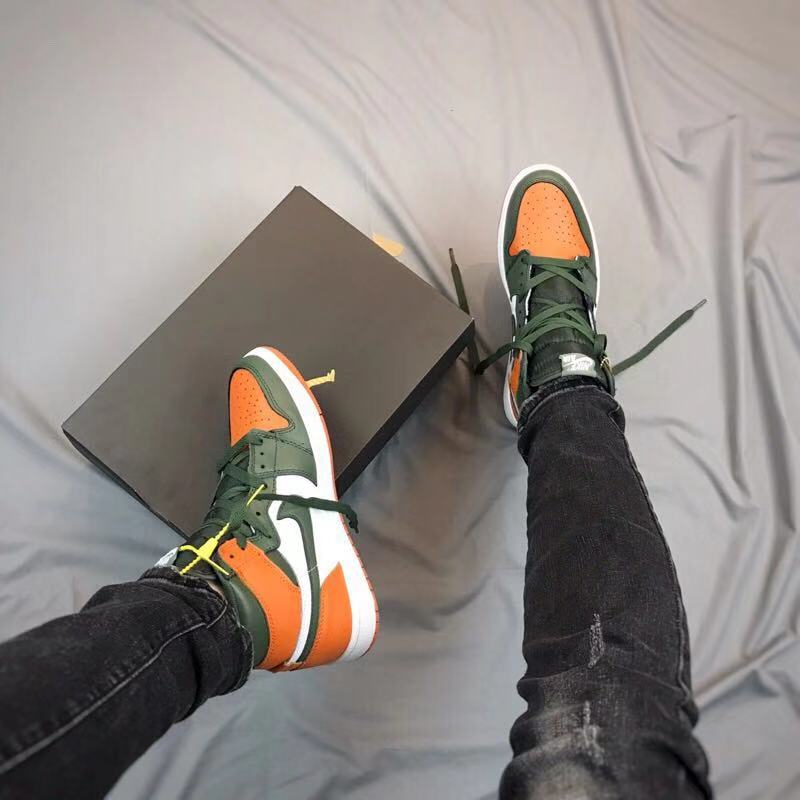 JORDAN 1 RETRO HIGH x SOLEFLY ART BASEL SAIL 