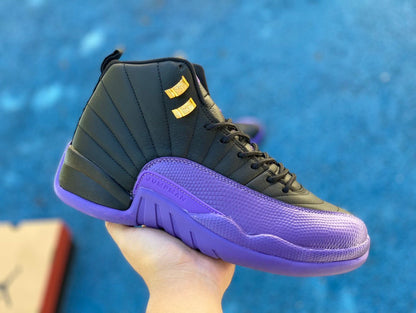Jordan 12 Noir/Violet Terrain-Or Métallisé-Taxi