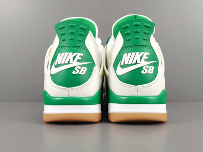 JORDAN 4 x VERT PIN
