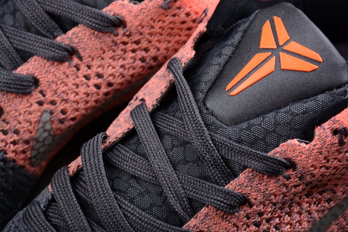 NIKE KOBE 11 ELITE LOW x PÂQUES