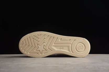 Baskets basses BAPE STA couleur crème et bleu