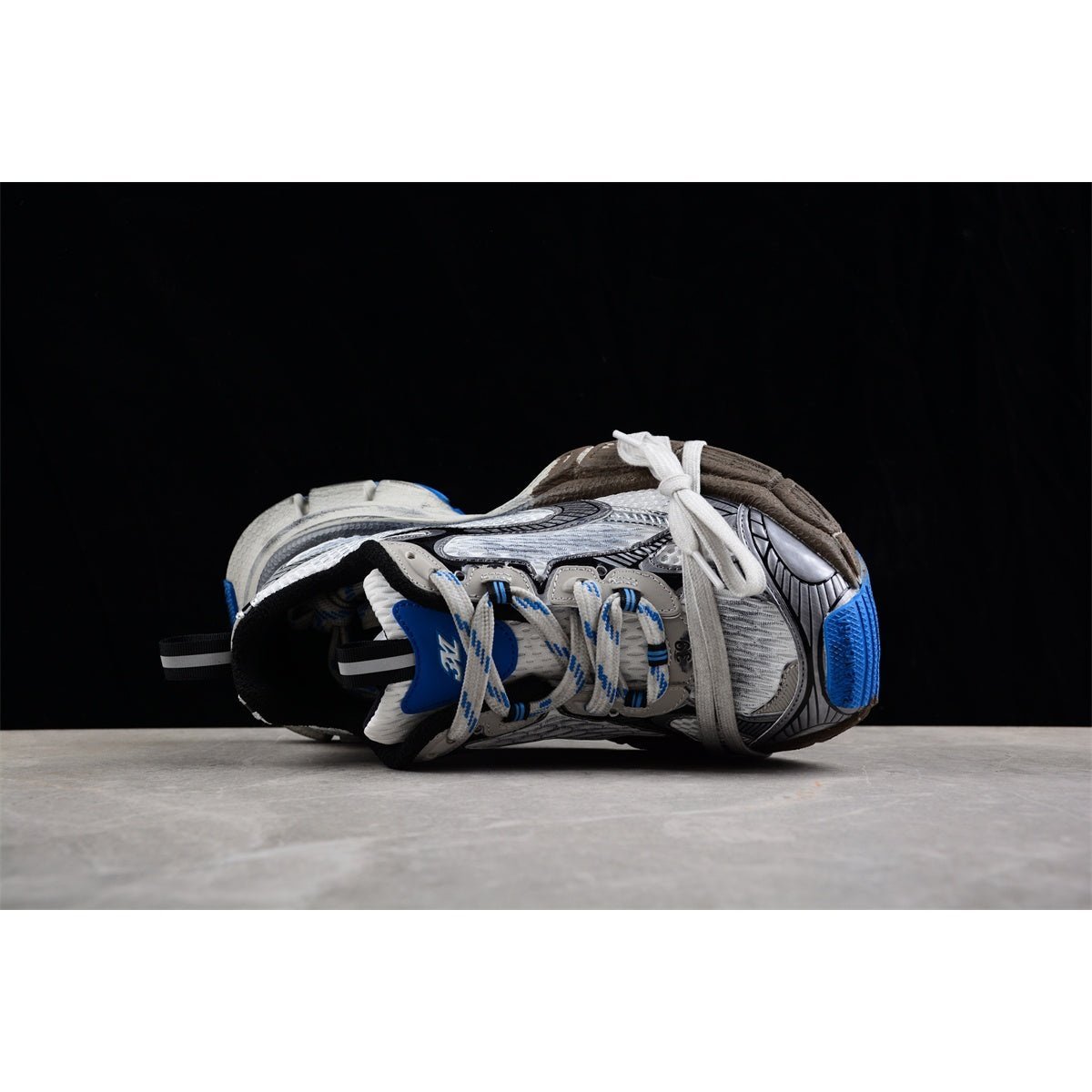 BALENCIAGA 3XL x GRIS BLEU-GRAFFITI