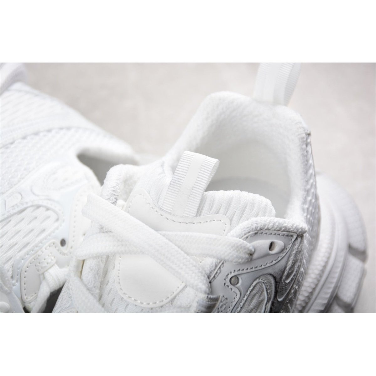 BALENCIAGA 3XL x NEIGE BLANC