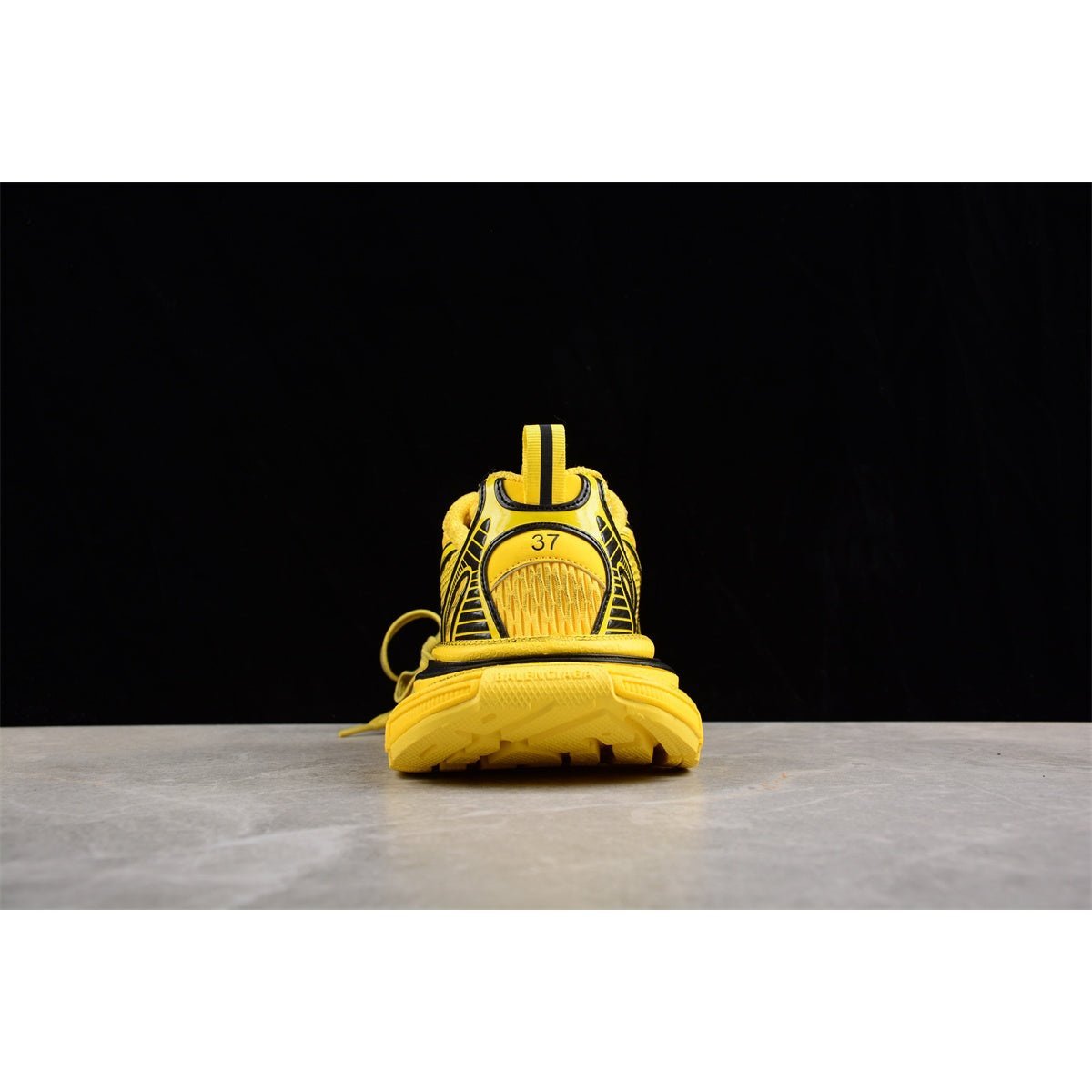 BALENCIAGA 3XL x JAUNE NOIR