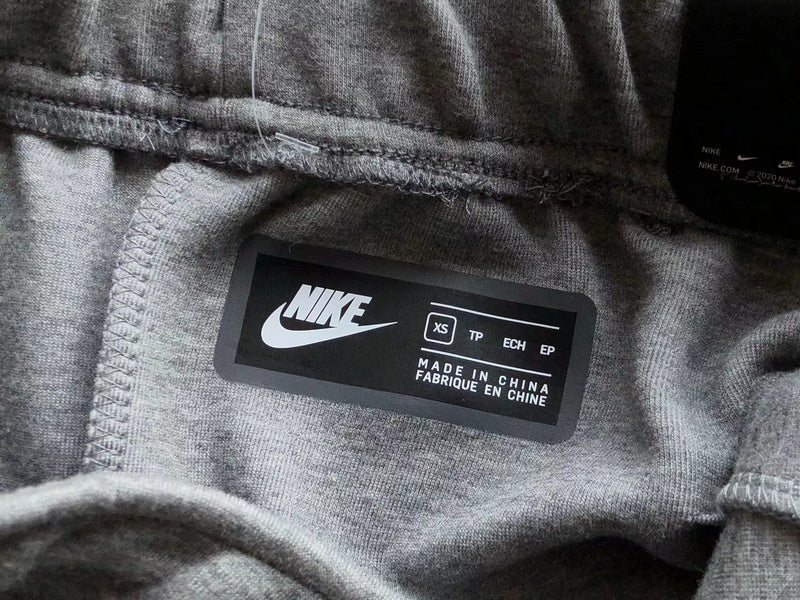 Pantalon en polaire technique Nike x Gris Loup