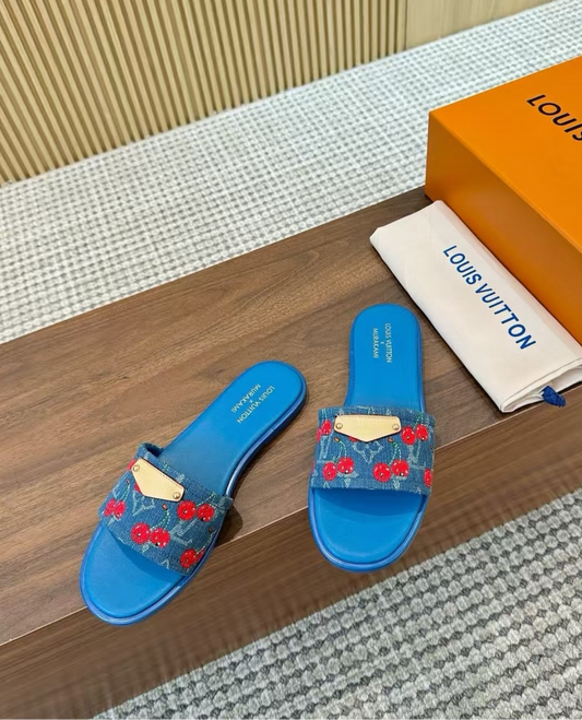 Sandales LV en denim cerise