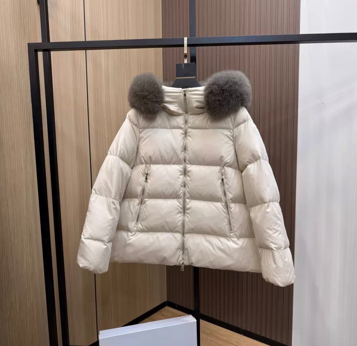 VESTE EN FOURRURE MONCLER