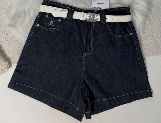 Short en jean foncé CC