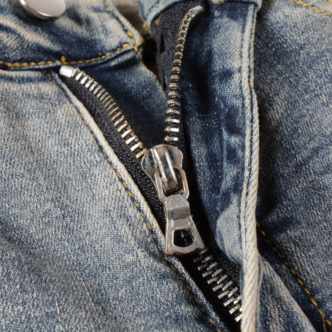 Jean bleu Amr Black Bones