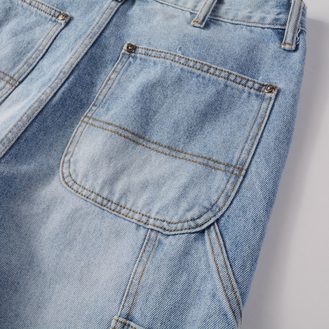 Jean évasé à patch bleu Amr