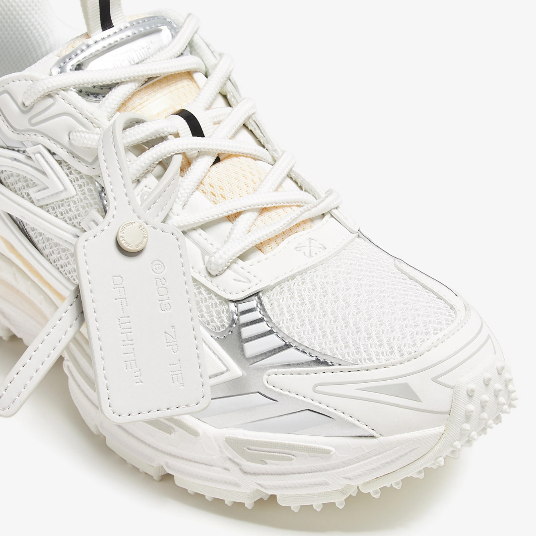 Off "Je reviens tout de suite" Blanc