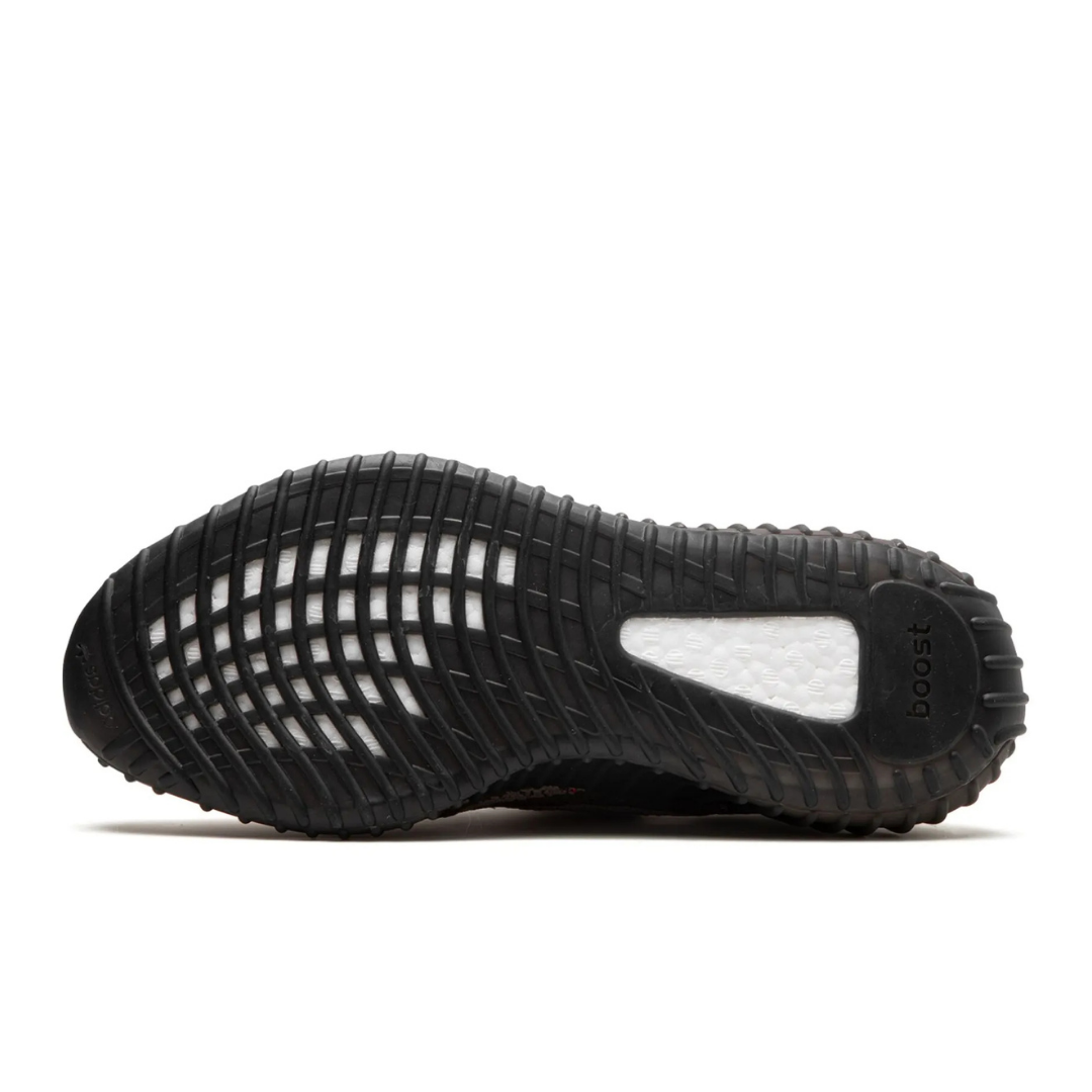 YZY - 350 "Béluga Carbone"