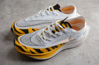 ZoomX Vaporfly NEXT% 2 Noir, Blanc et Jaune 