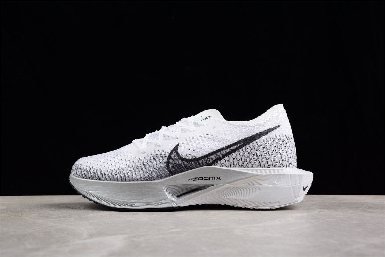 ZoomX Vaporfly Next 2 Noir et Blanc 